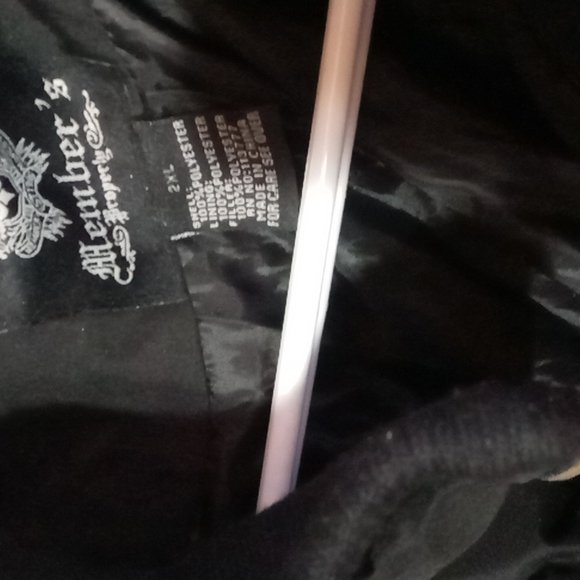 Coat - Picture 3 of 3